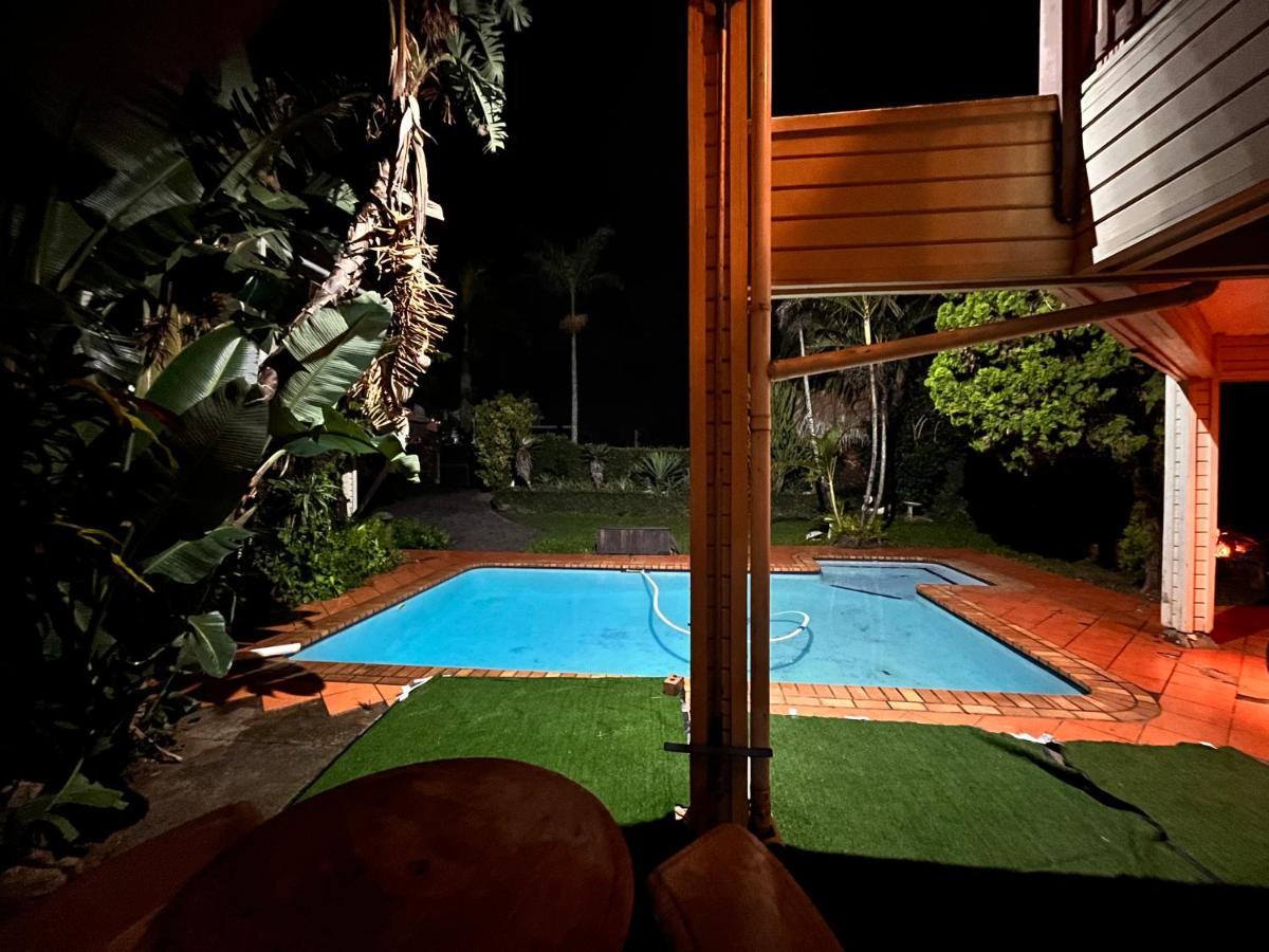 Hotel The Wood House Empangeni Exterior foto