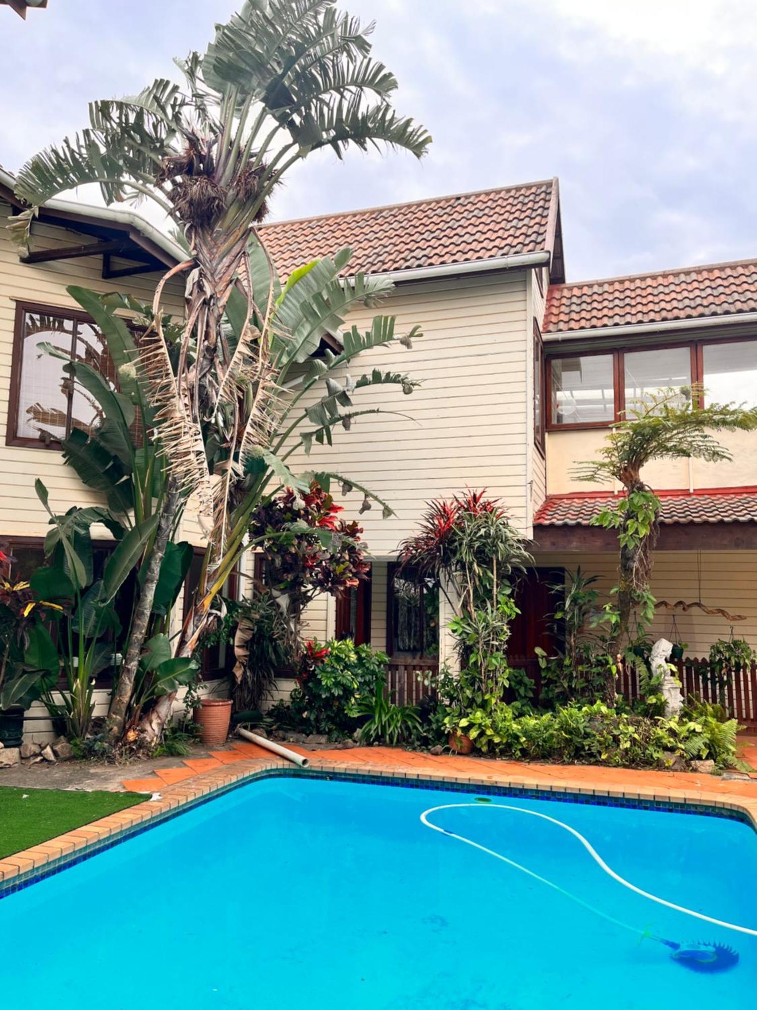 Hotel The Wood House Empangeni Exterior foto
