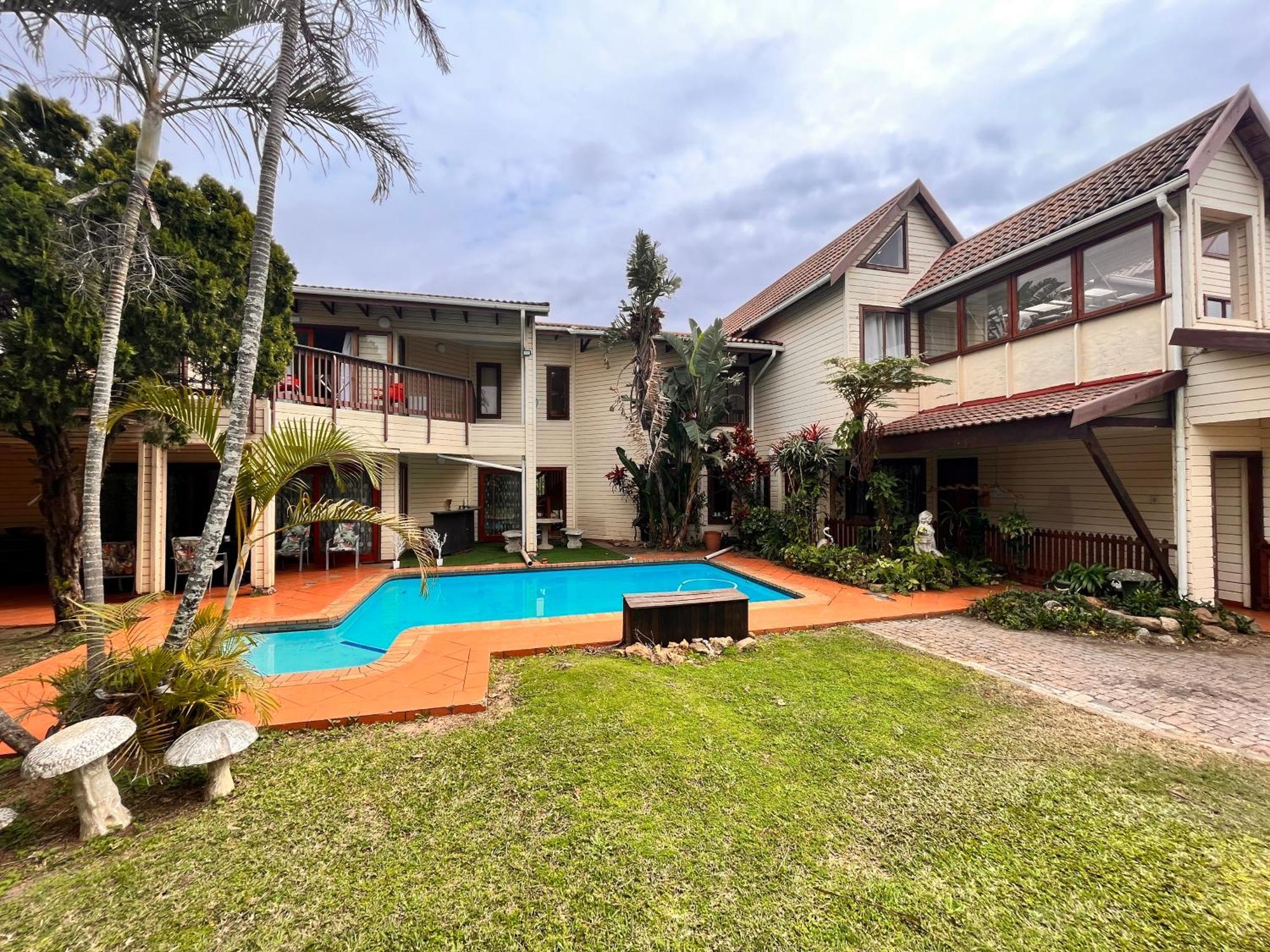 Hotel The Wood House Empangeni Exterior foto