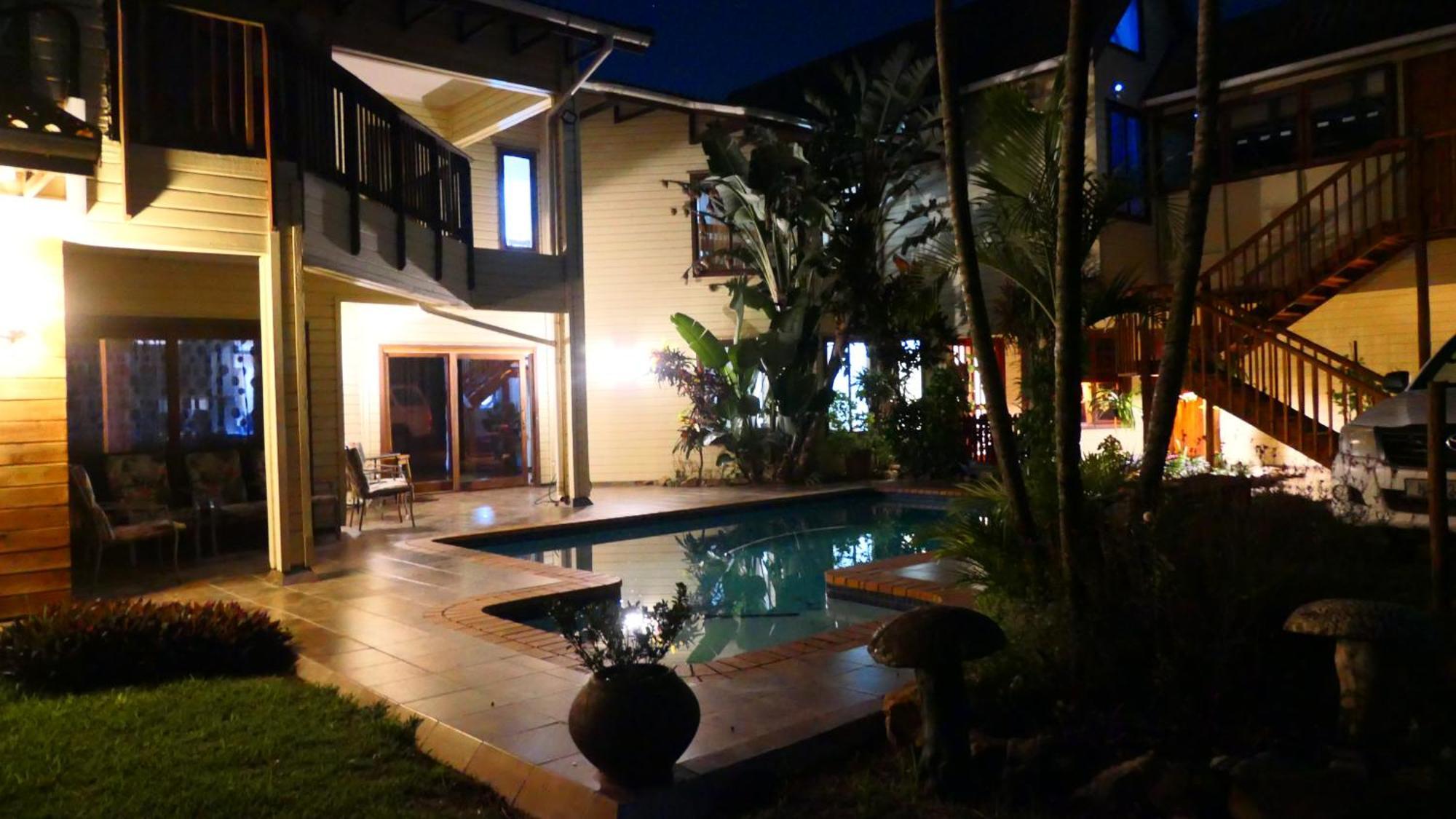 Hotel The Wood House Empangeni Exterior foto