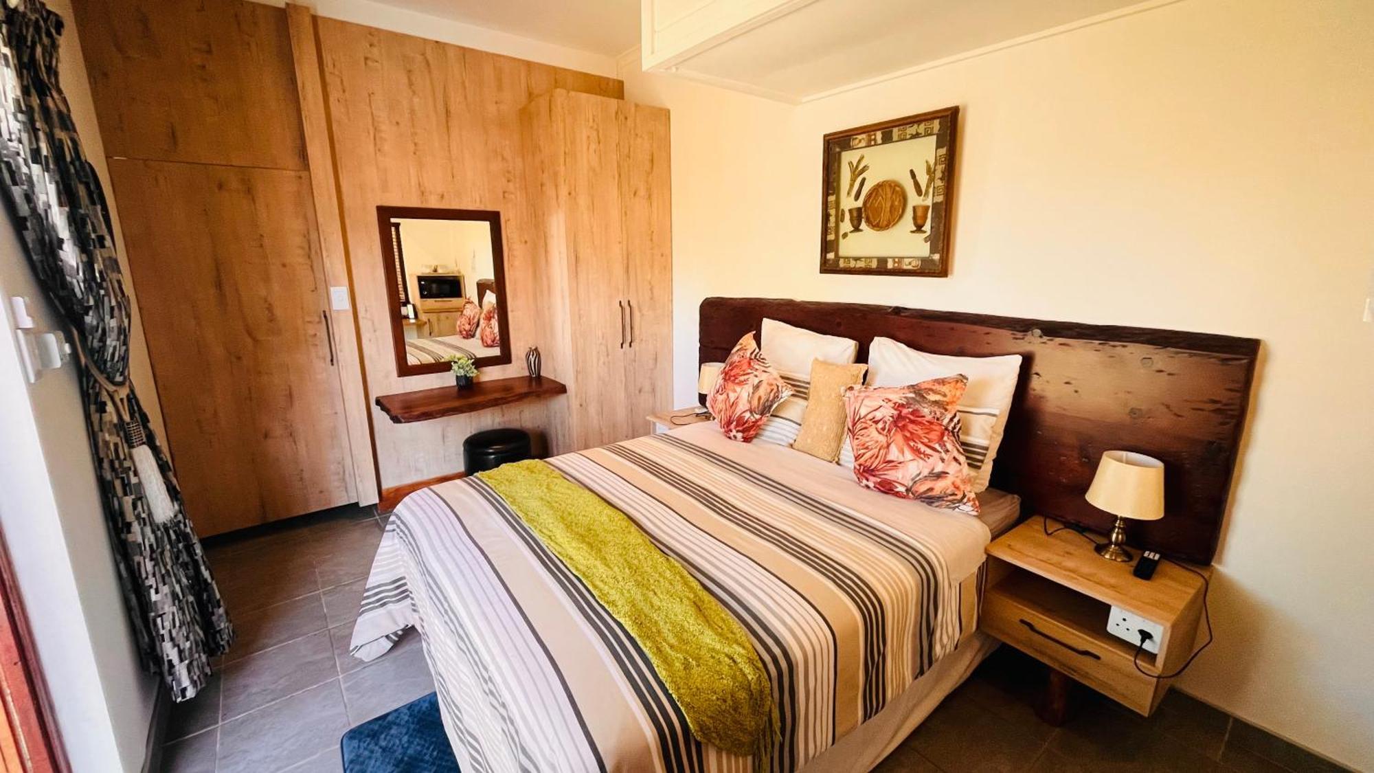 Hotel The Wood House Empangeni Exterior foto