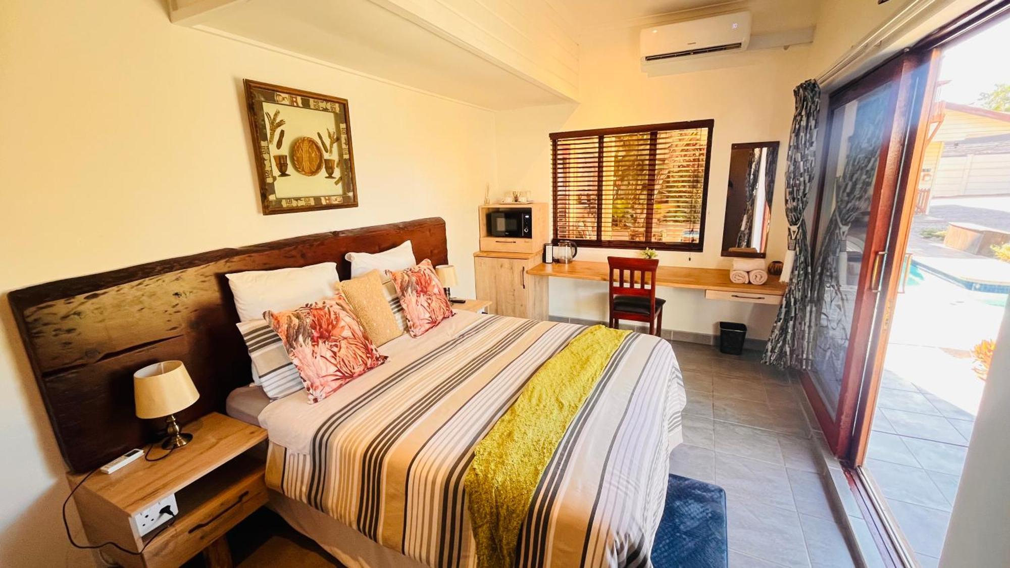 Hotel The Wood House Empangeni Exterior foto